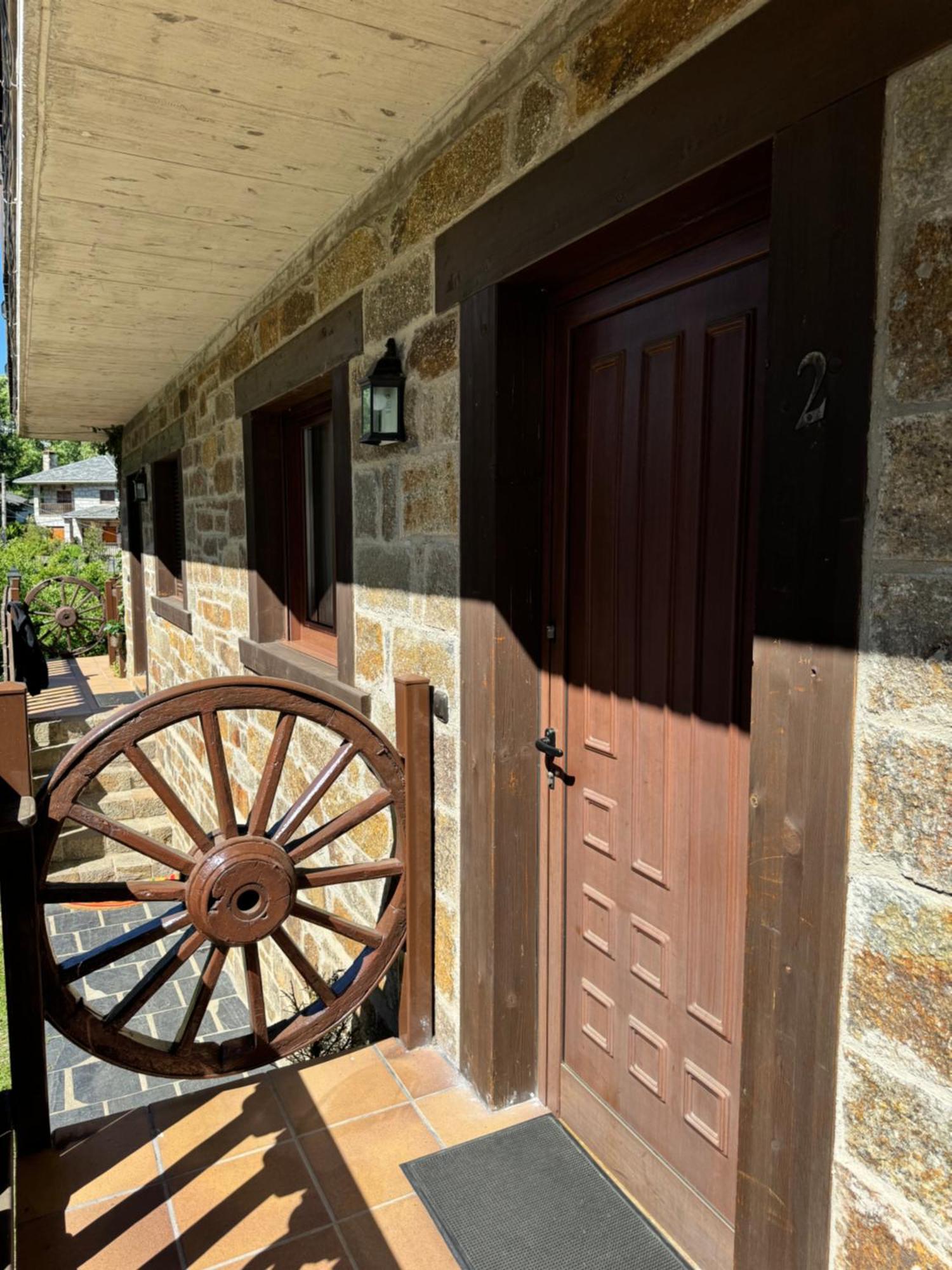 גלנדה Apartamentos Sanabria מראה חיצוני תמונה