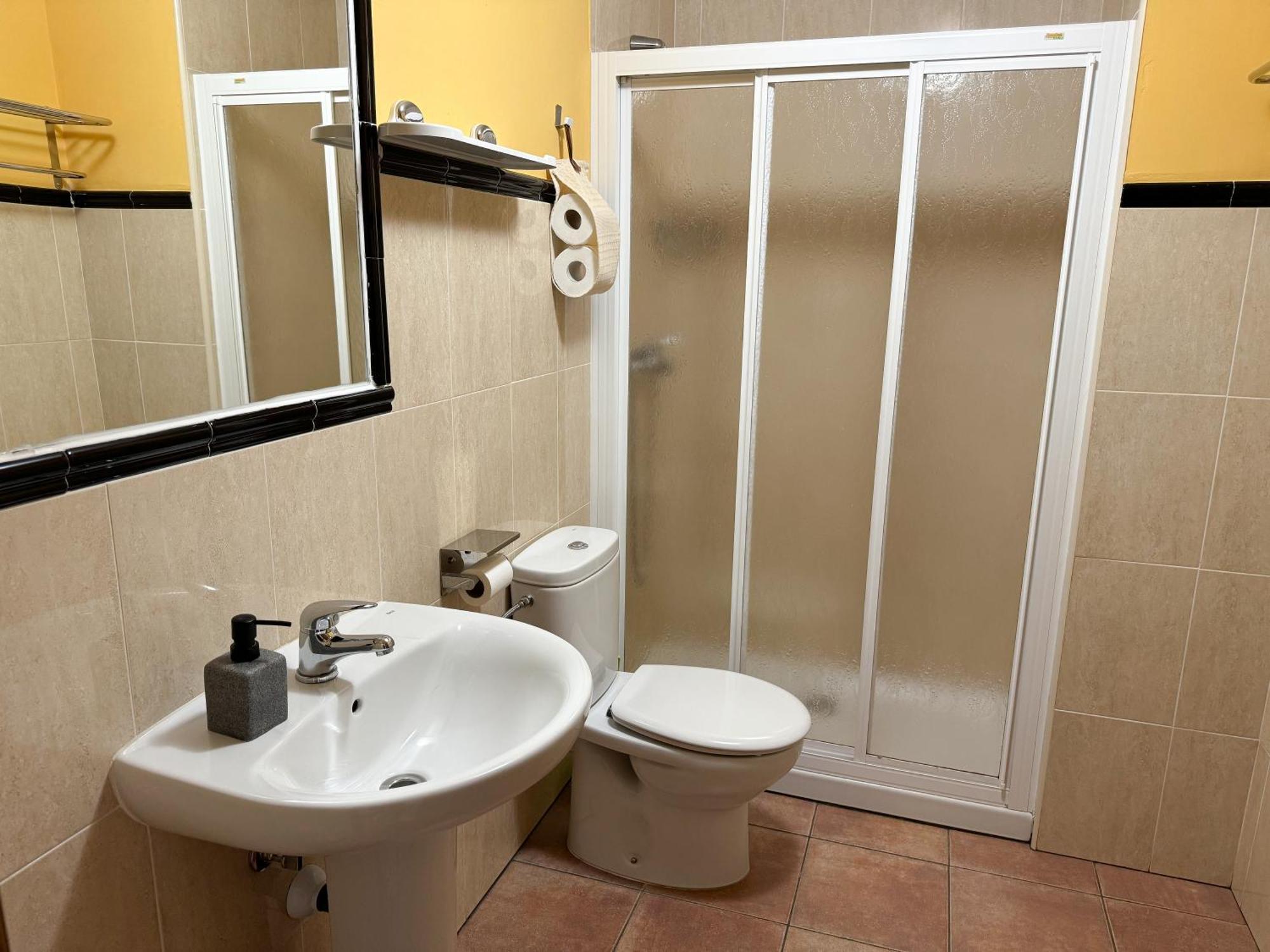 גלנדה Apartamentos Sanabria מראה חיצוני תמונה