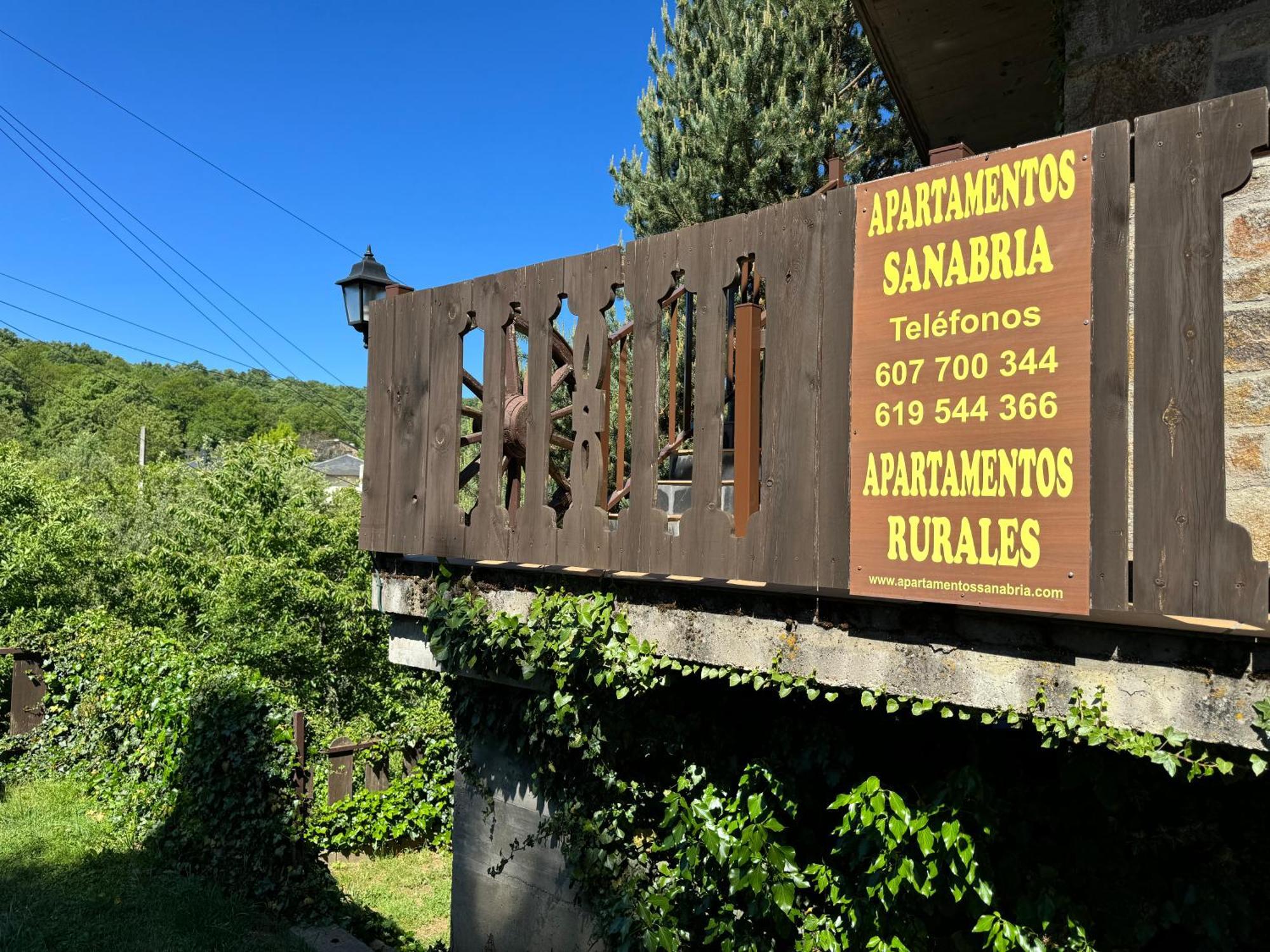 גלנדה Apartamentos Sanabria מראה חיצוני תמונה